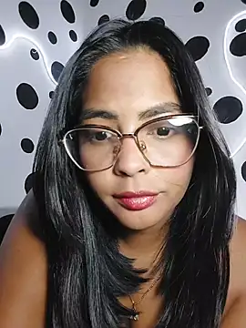Snapshot of missmelissa_ chatting on 06-19-26, 02:38 missmelissa online show from 06-19-26, 02:38