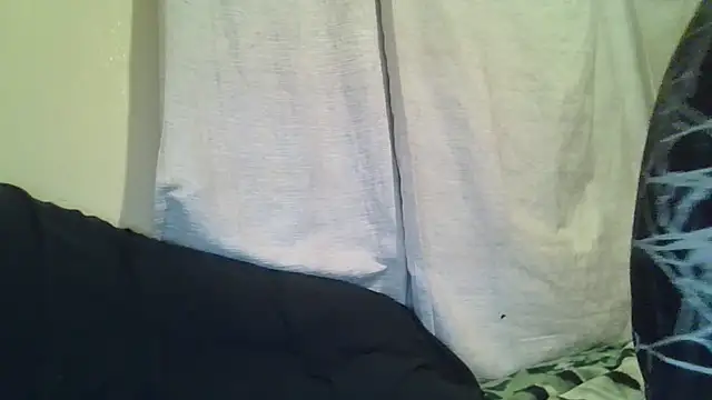 OscarbidD661 online show from 05-05-26, 08:44