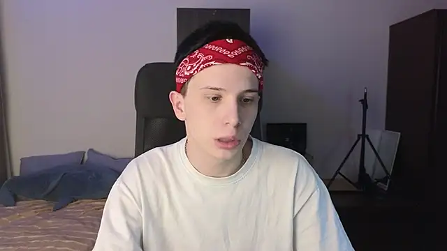 arlekincrop online show from 03-10-26, 06:24