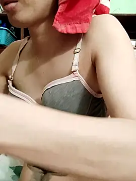 QueenSoreal online show from 03-11-26, 02:56