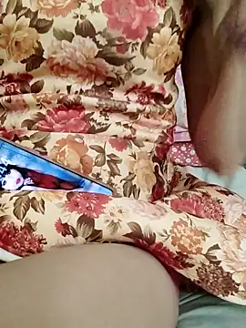 QueenSoreal online show from 03-14-26, 02:44