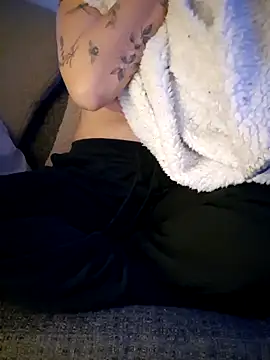 Cutegirlforyou online show from 03-29-26, 05:29