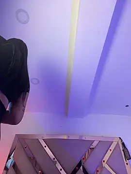 Victoria14  online show from 02-11-26, 04:39