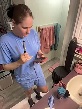 lolabunny9 online show from 05-22-26, 02:55