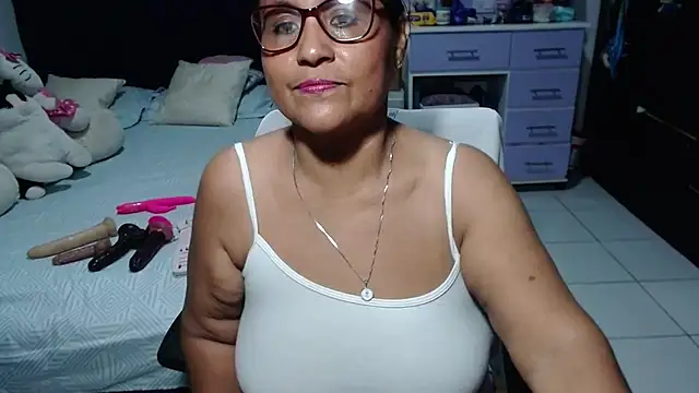 pervert mommy  online show from 05-16-26, 10:01