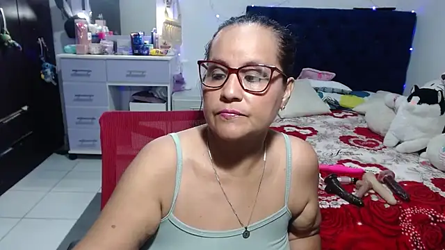 pervert mommy  online show from 05-26-26, 10:33