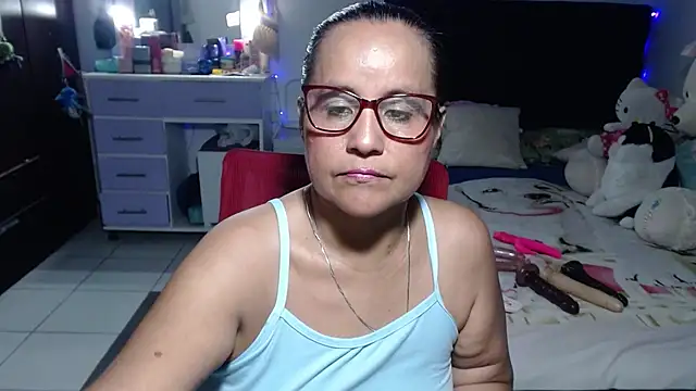pervert mommy  online show from 06-28-26, 11:38