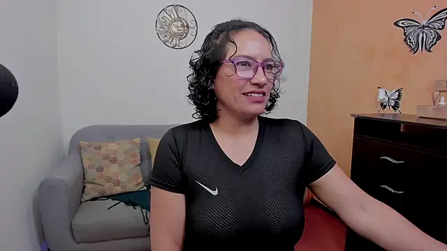 scarlet wet online show from 07-15-26, 10:48