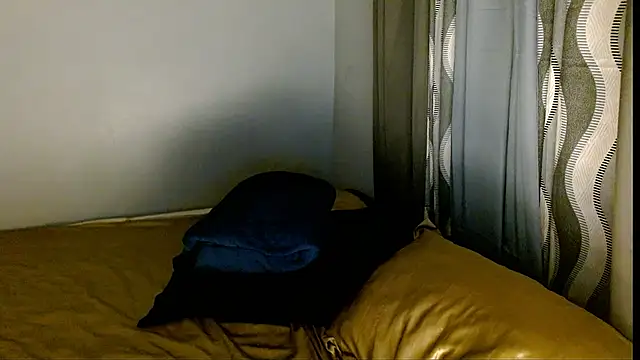 Snapshot of SweetLilly_18 chatting on 03-02-26, 05:08 SweetLilly 18 online show from 03-02-26, 05:08