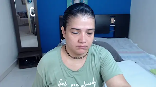 GlendaStarx online show from 05-26-26, 02:35