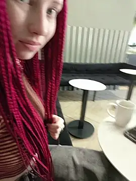 Frost foxy online show from 04-15-26, 02:29