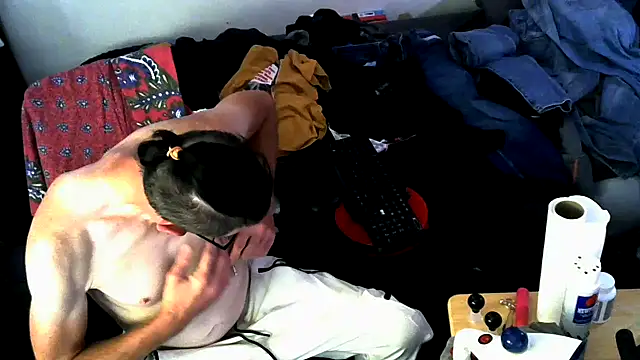 Snapshot of jjdirty6996 chatting on 06-16-26, 12:30 jjdirty6996 online show from 06-16-26, 12:30