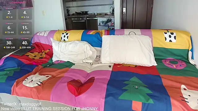 maxdoggy1 online show from 07-24-26, 04:16