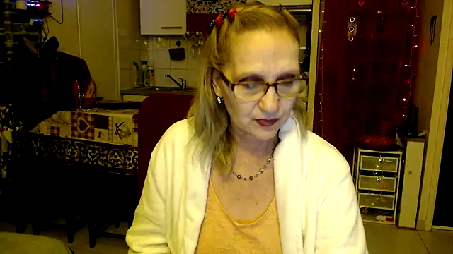 Snapshot of Ala-N-Dala chatting on 02-13-26, 03:02 Ala-N-Dala online show from 02-13-26, 03:02