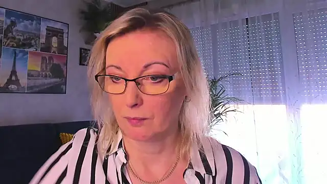 vanessa chat online show from 03-03-26, 02:12