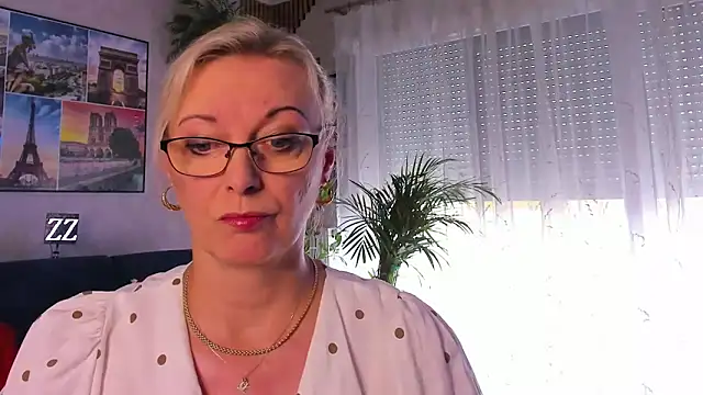 vanessa chat online show from 05-24-26, 01:27