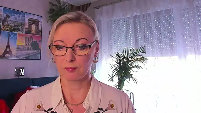 vanessa chat online show from 05-28-26, 01:30