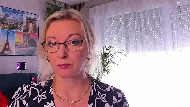 vanessa chat online show from 05-31-26, 01:18