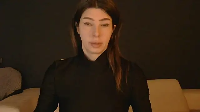 WhiteQueen888 online show from 01-17-26, 05:05