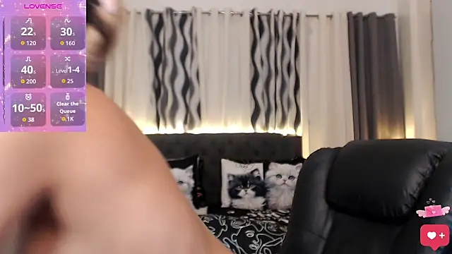 Evalyn Shemale online show from 03-23-26, 12:58