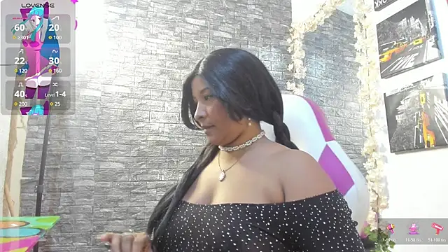 Snapshot of paola_ih chatting on 05-19-26, 01:06 paola ih online show from 05-19-26, 01:06