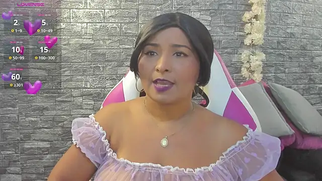 Snapshot of paola_ih chatting on 06-03-26, 08:47 paola ih online show from 06-03-26, 08:47
