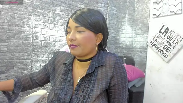 Snapshot of paola_ih chatting on 06-06-26, 09:41 paola ih online show from 06-06-26, 09:41