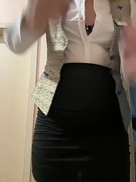 AlexandraGiogio online show from 04-18-26, 01:31