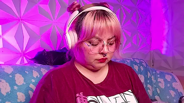 Satyn doll online show from 03-06-26, 12:18