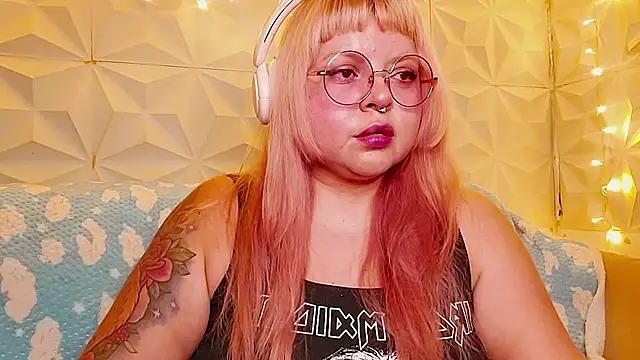Satyn doll online show from 05-13-26, 11:44