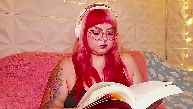 Snapshot of Satyn_doll chatting on 07-05-26, 09:44 Satyn doll online show from 07-05-26, 09:44