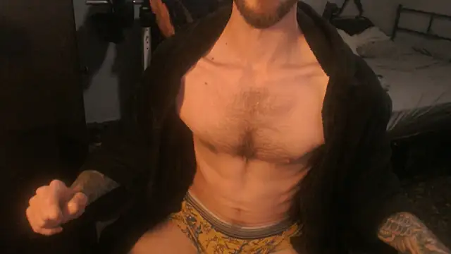 SexxxyLouis online show from 04-05-26, 09:39