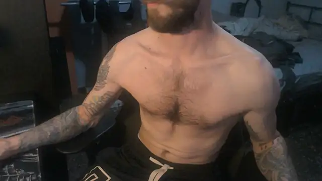 Snapshot of SexxxyLouis chatting on 05-04-26, 02:24 SexxxyLouis online show from 05-04-26, 02:24