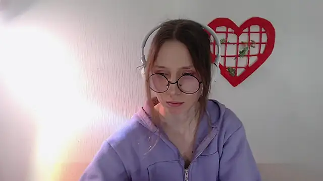  Hanna Moon  online show from 05-30-26, 05:32