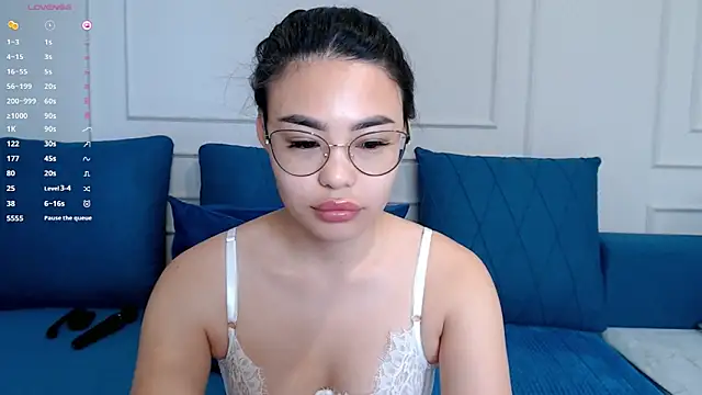 Snapshot of kwana_colada chatting on 06-08-26, 10:59 kwana colada online show from 06-08-26, 10:59
