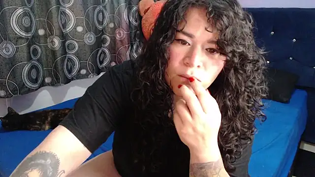 ANGELIQUE KLANE online show from 05-18-26, 04:02
