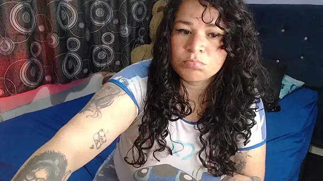 ANGELIQUE KLANE online show from 05-21-26, 04:03