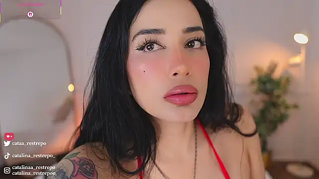 CATALINA RESTREPO online show from 05-25-26, 02:28