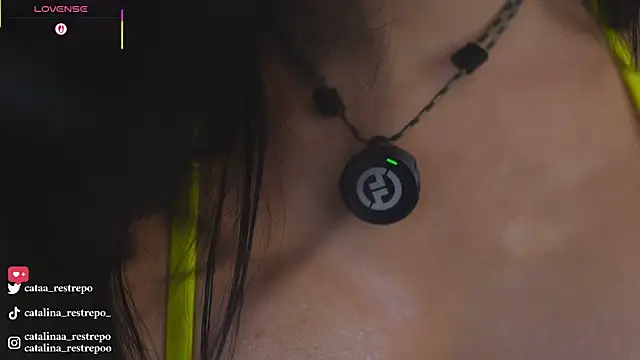 Snapshot of CATALINA_RESTREPO chatting on 06-20-26, 01:19 CATALINA RESTREPO online show from 06-20-26, 01:19