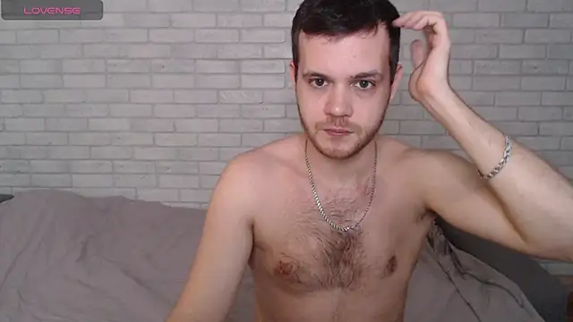 Snapshot of Alexxx_horny chatting on 06-18-26, 10:30 Alexxx horny online show from 06-18-26, 10:30