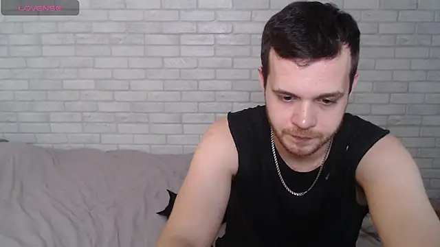 Snapshot of Alexxx_horny chatting on 06-19-26, 04:55 Alexxx horny online show from 06-19-26, 04:55