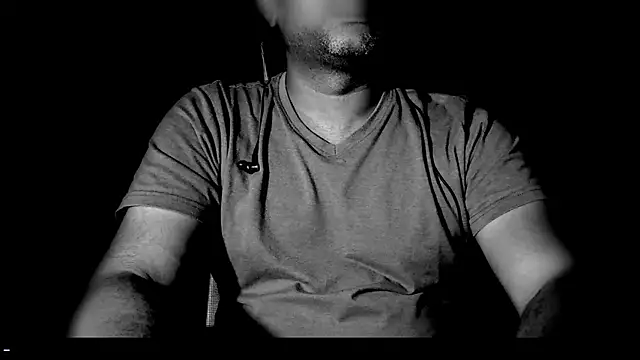 Snapshot of _x_rated_ chatting on 06-17-26, 08:39 x rated online show from 06-17-26, 08:39