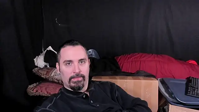 Metalstud online show from 01-11-26, 08:14