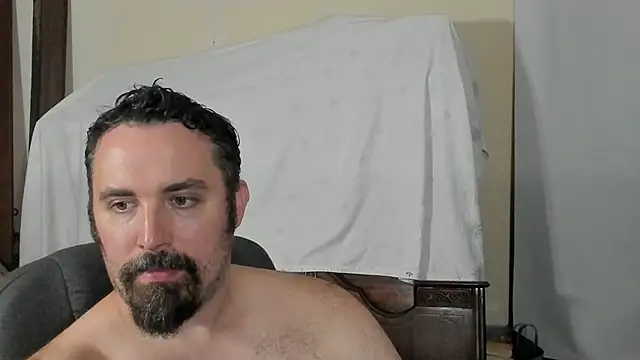 Metalstud online show from 06-11-26, 08:29