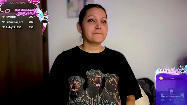 Snapshot of MarcellaGriffin chatting on 12-21-25, 07:04 MarcellaGriffin online show from 12-21-25, 07:04