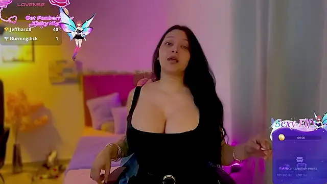 Snapshot of MarcellaGriffin chatting on 03-30-26, 08:32 MarcellaGriffin online show from 03-30-26, 08:32