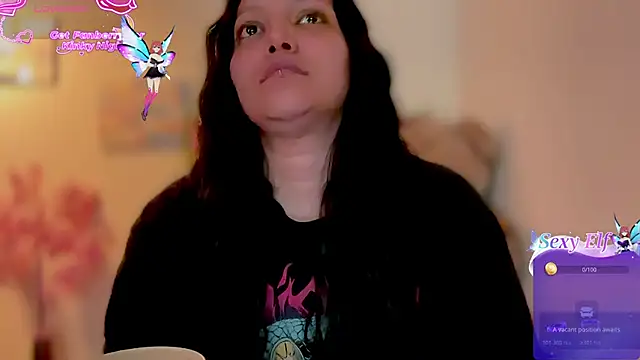 Snapshot of MarcellaGriffin chatting on 04-15-26, 04:30 MarcellaGriffin online show from 04-15-26, 04:30