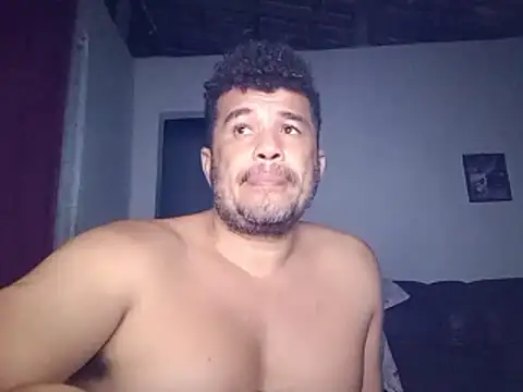 Snapshot of tarra122 chatting on 03-09-26, 04:38 tarra122 online show from 03-09-26, 04:38