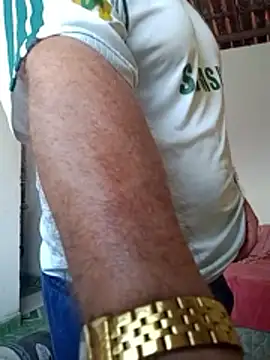 Snapshot of tarra122 chatting on 03-21-26, 02:31 tarra122 online show from 03-21-26, 02:31