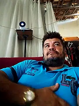 Snapshot of tarra122 chatting on 03-22-26, 04:10 tarra122 online show from 03-22-26, 04:10